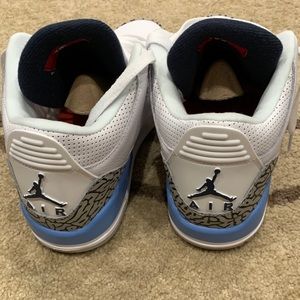 Jordan 3 UNC